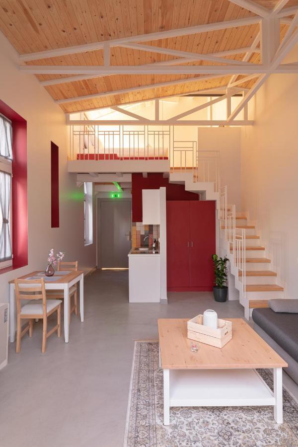 Ether Loft Suites Aten Exteriör bild